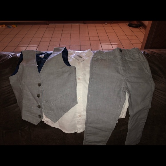 3 piece formal attire - Picture 2 of 2